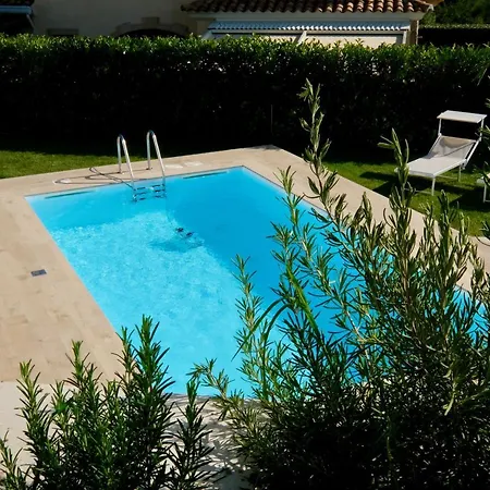 Almata Bed and breakfast